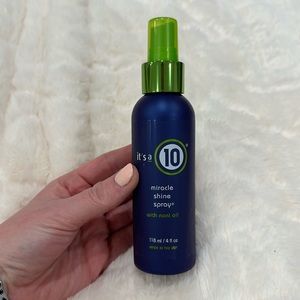 It’s a 10 miracle shine spray